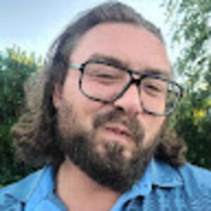 Meet your Posher, Devin